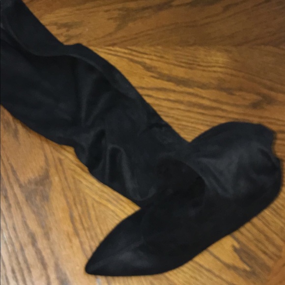 Boot - Picture 4 of 4